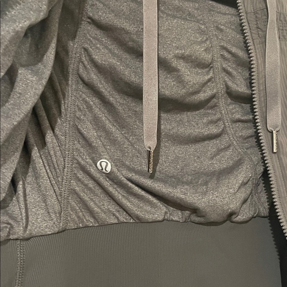 lululemon athletica Black and Gray Jacket - Picture 3 of 3